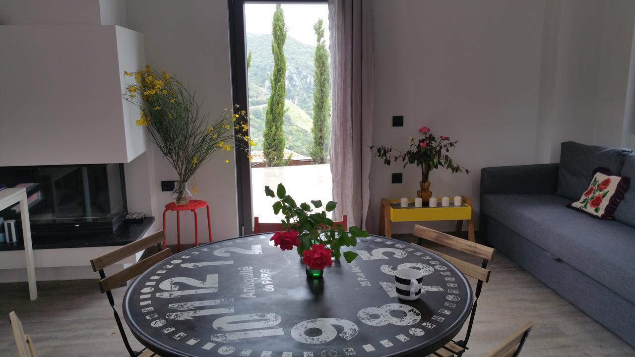 The Z Point Otel Parga Dış mekan fotoğraf